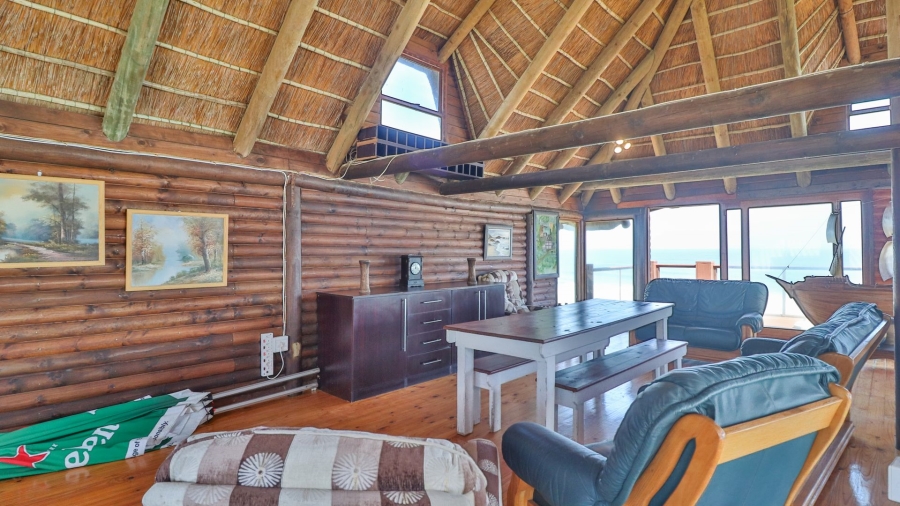 10 Bedroom Property for Sale in Dana Bay Western Cape